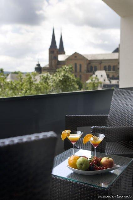 Hotel Roemischer Kaiser Trier Ruang foto
