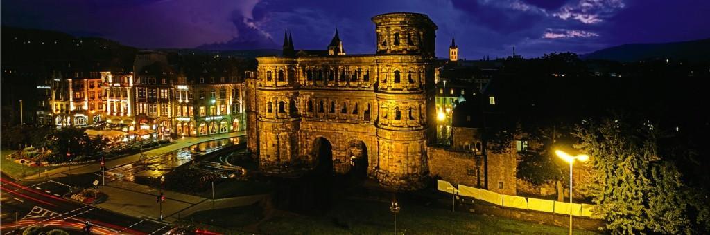 Hotel Roemischer Kaiser Trier Bagian luar foto